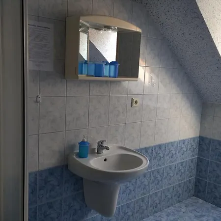 Pomnenka בית הארחה ליפובה לאזנה